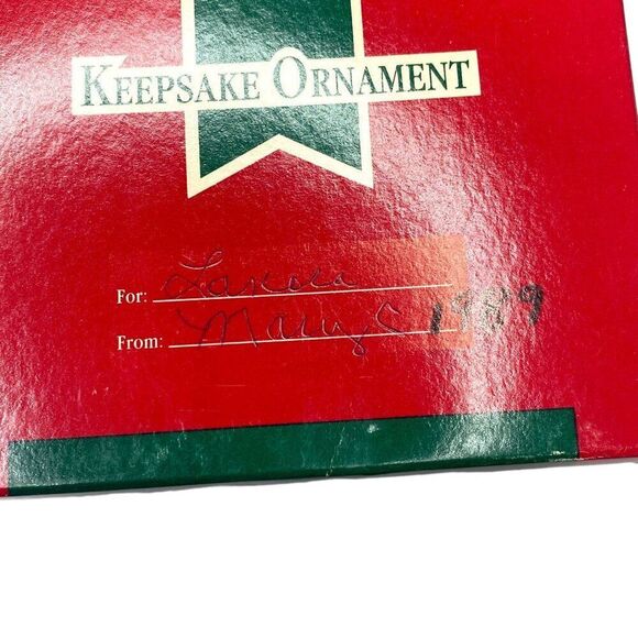 Friendship Time 1989 Hallmark Ornament Teacup Mouse - Picture 3 of 6